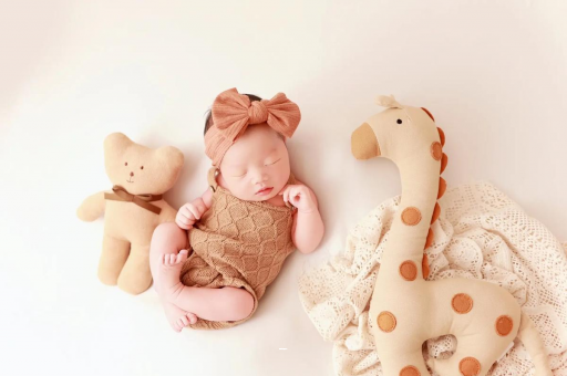 玉林宝宝几个月会站